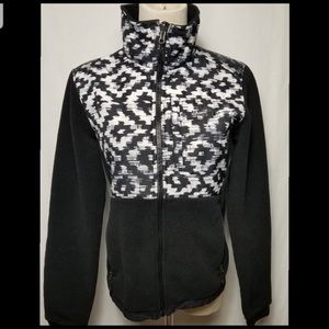 The North Face Aztec fleece, size XS. Basically new hardly worn $38